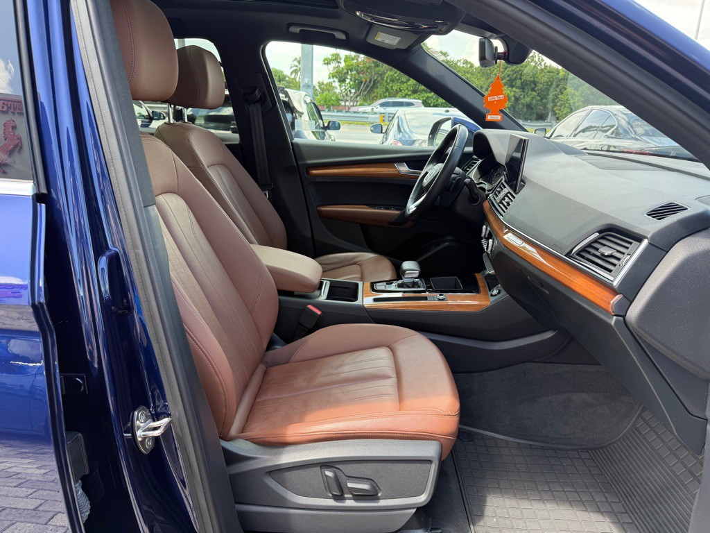 2021 Audi Q5 Image 16