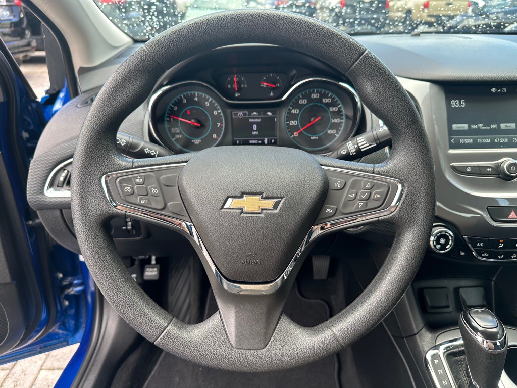 2018 Chevrolet Cruze Image 13