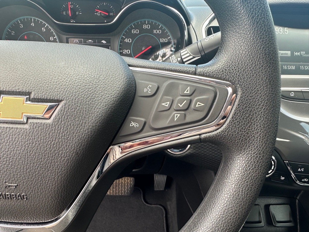 2018 Chevrolet Cruze Image 15