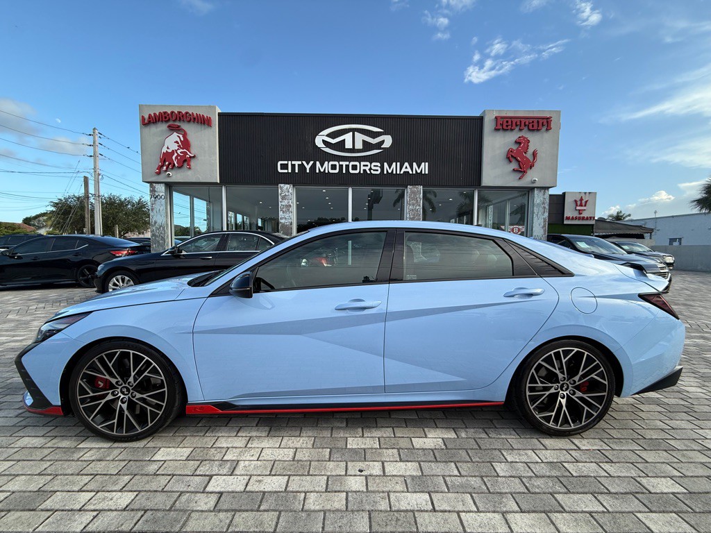 2023 Hyundai Elantra Image 4