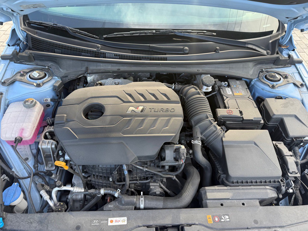 2023 Hyundai Elantra Image 36