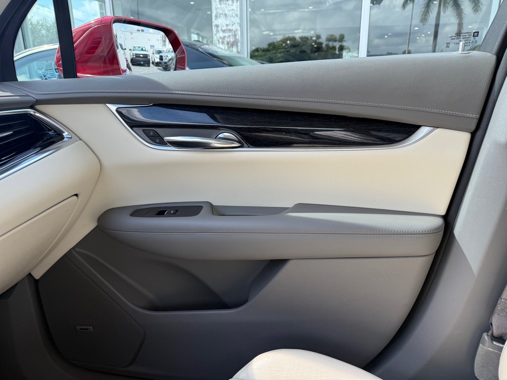 2021 Cadillac XT6 Image 24