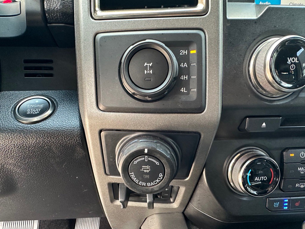 2017 Ford F-150 Image 18