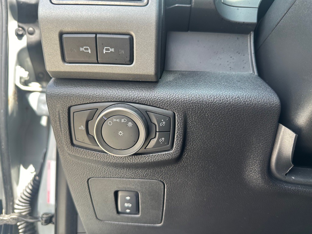 2017 Ford F-150 Image 19