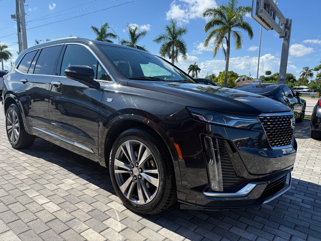 2020 Cadillac XT6 Image 1