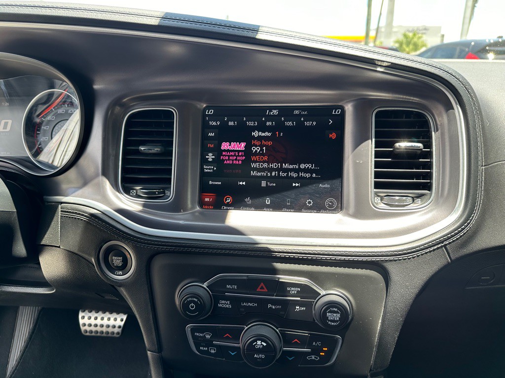 2021 Dodge Charger Image 18