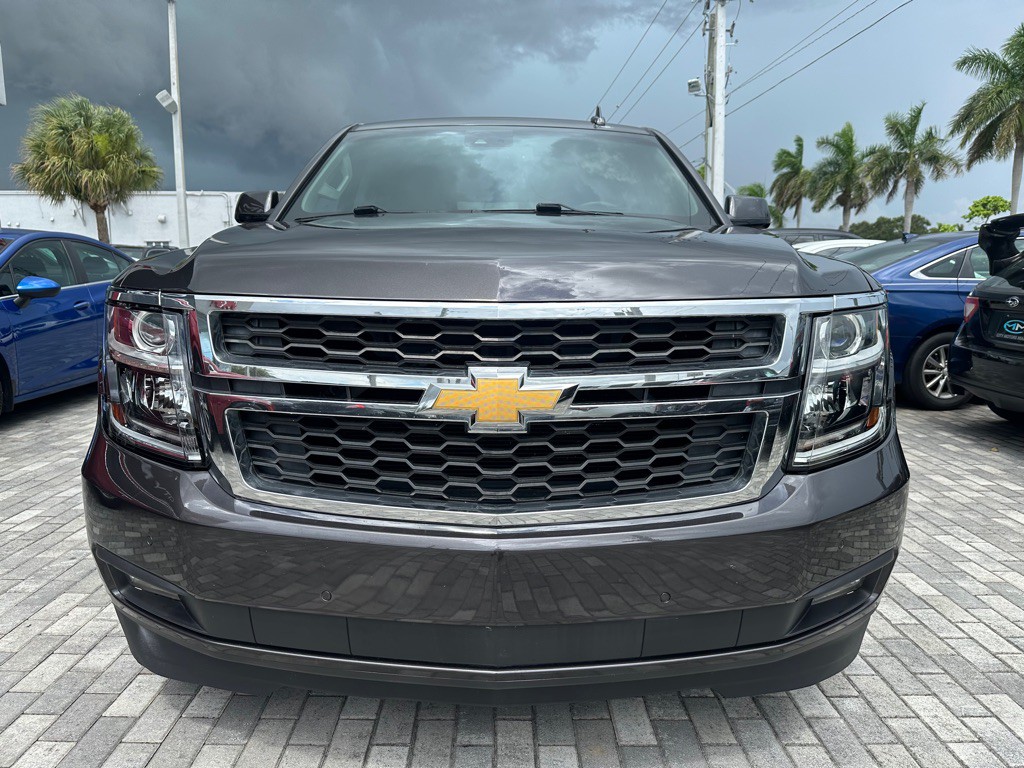 2015 Chevrolet Tahoe Image 2
