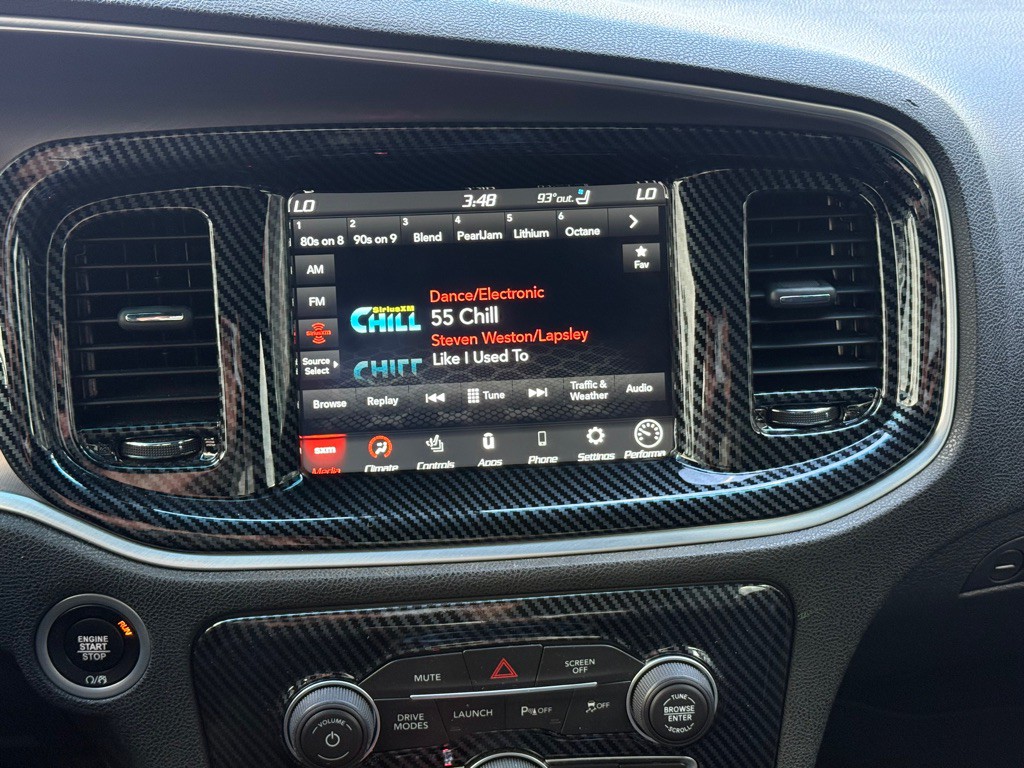 2021 Dodge Charger Image 18