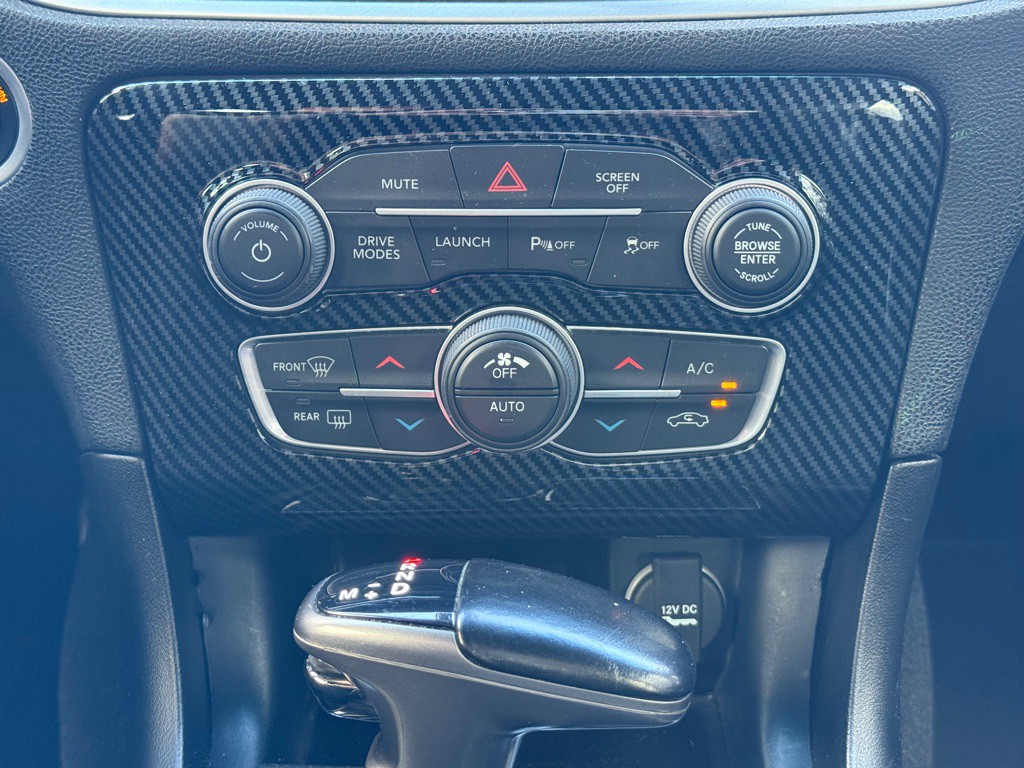 2021 Dodge Charger Image 19