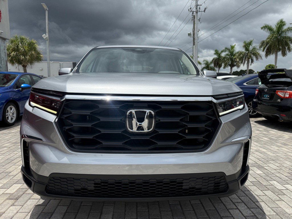 2024 Honda Pilot Image 2