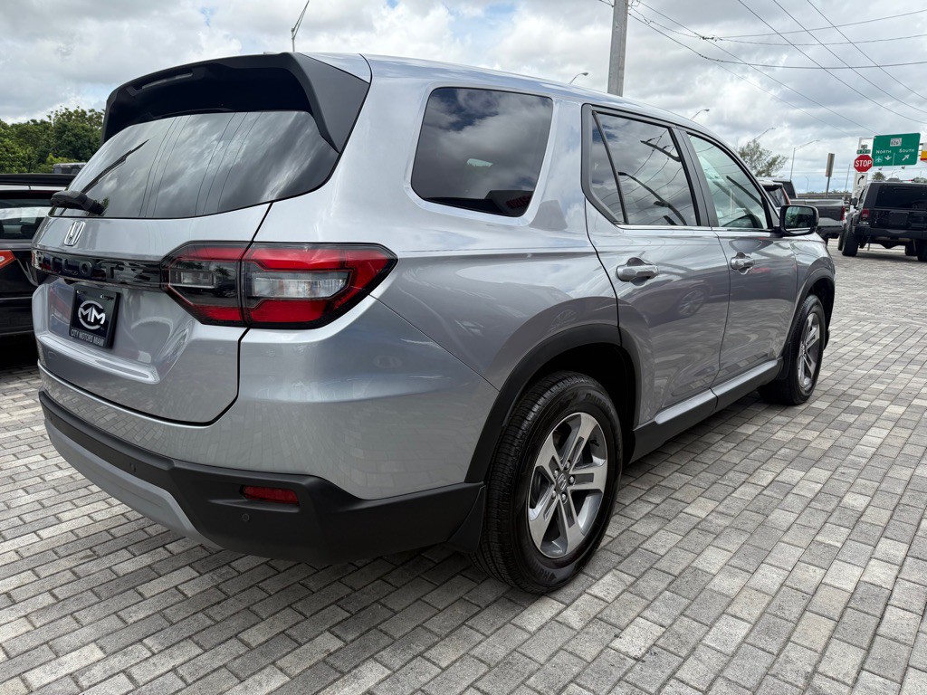 2024 Honda Pilot Image 8