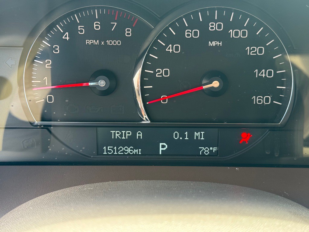 2007 Cadillac SRX Image 20