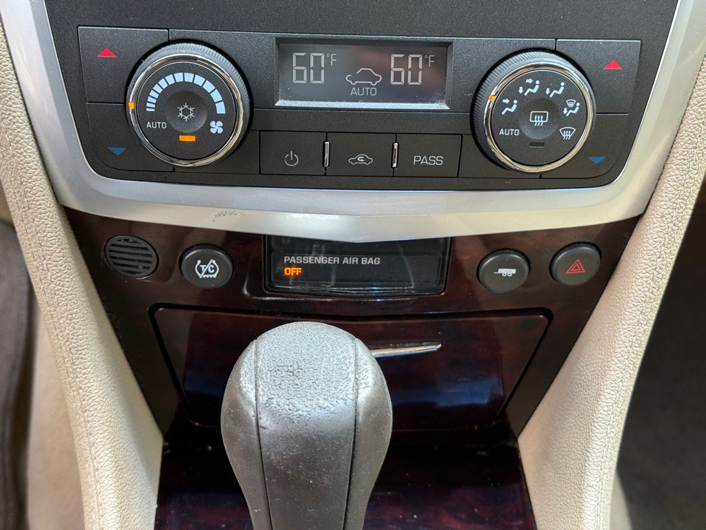 2007 Cadillac SRX Image 21
