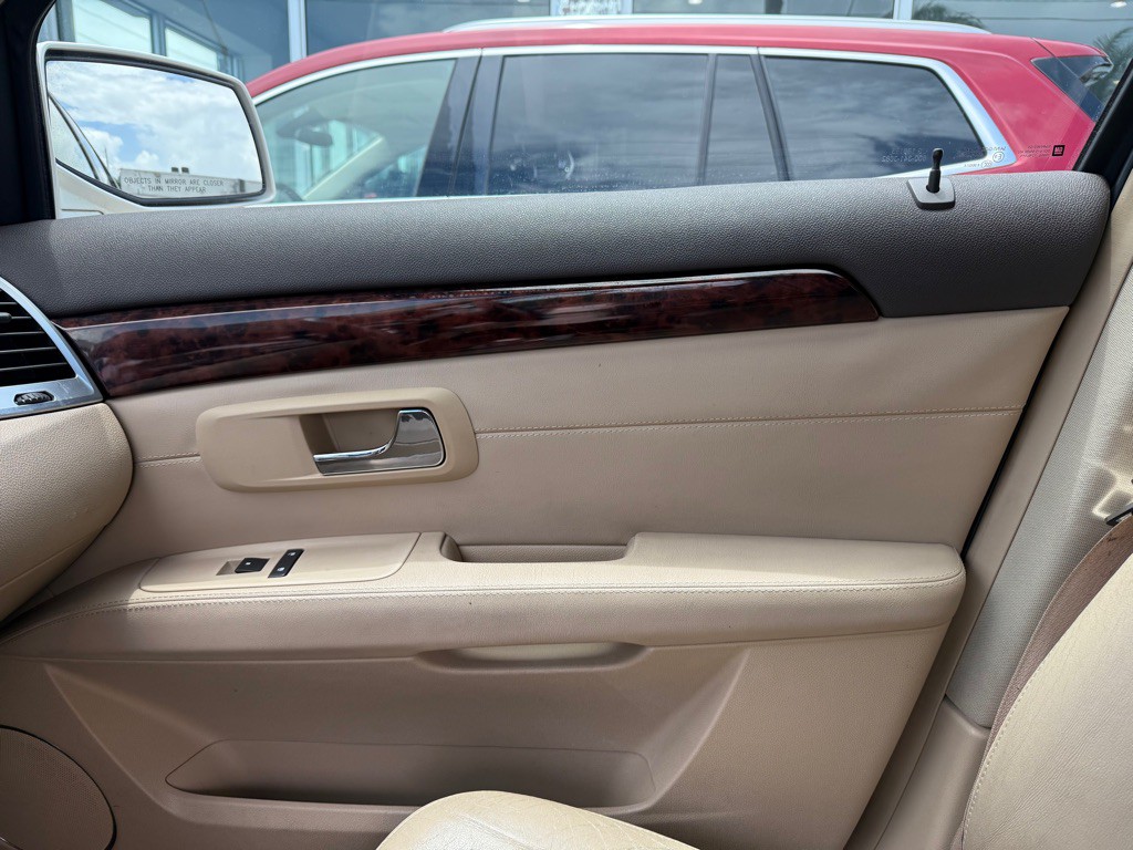 2007 Cadillac SRX Image 29