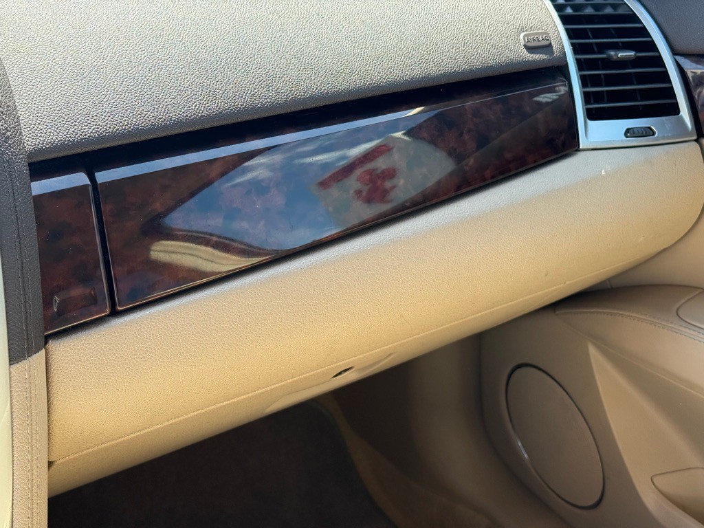 2007 Cadillac SRX Image 28