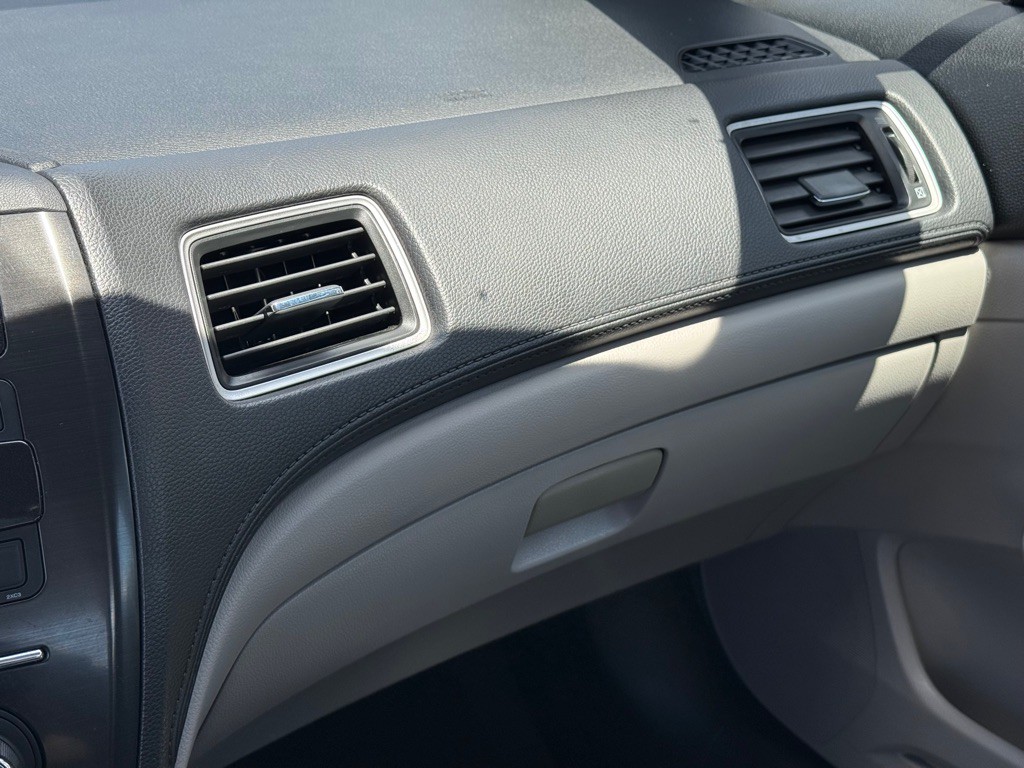 2013 Honda Civic Image 18