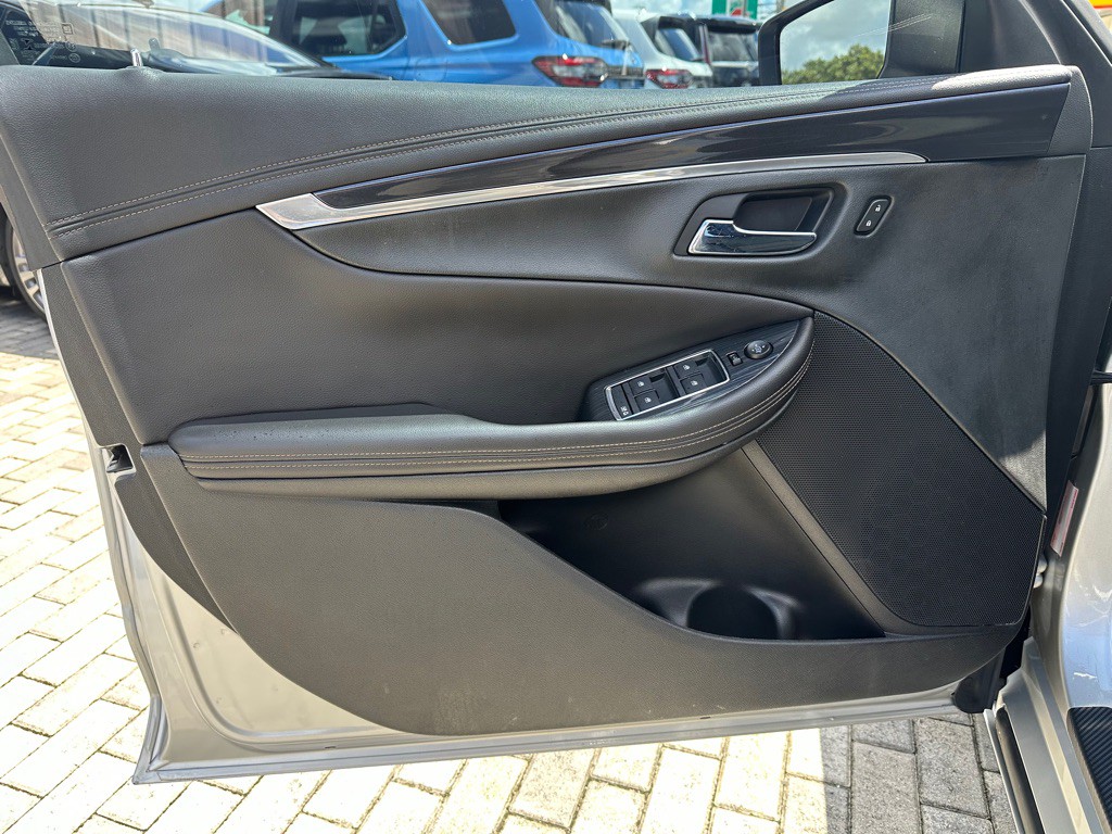 2018 Chevrolet Impala Image 9