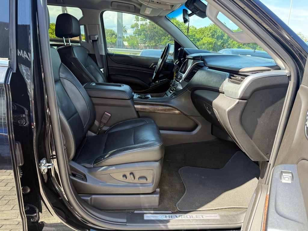 2017 Chevrolet Suburban Image 23