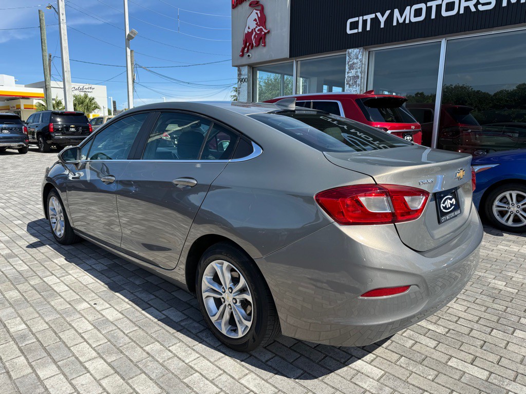 2019 Chevrolet Cruze Image 5
