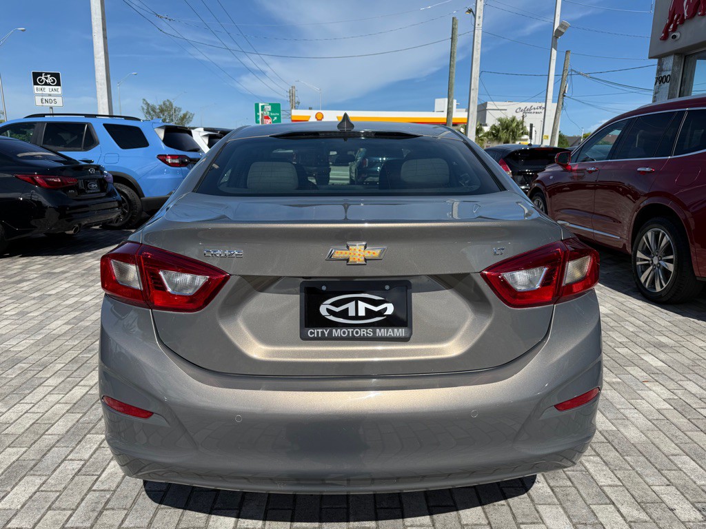 2019 Chevrolet Cruze Image 6