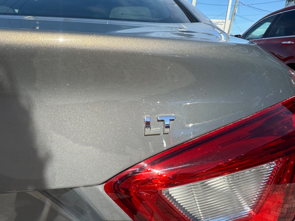 2019 Chevrolet Cruze Image 7