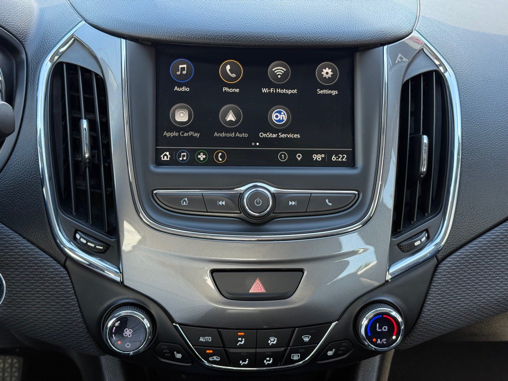 2019 Chevrolet Cruze Image 20