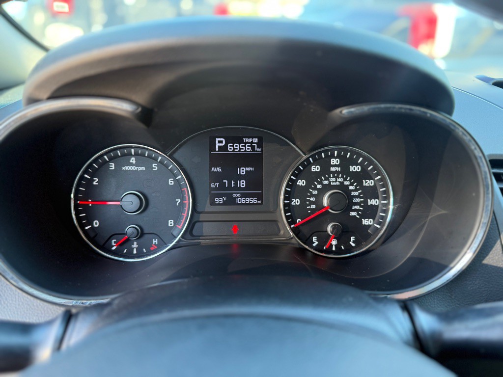 2017 Kia Forte Image 17