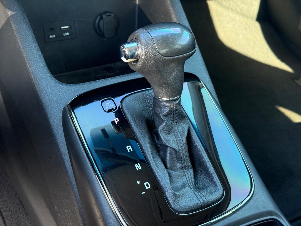 2017 Kia Forte Image 20