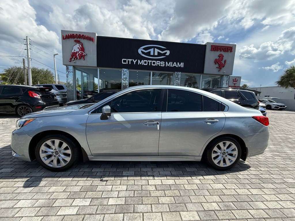 2015 Subaru Legacy Image 4