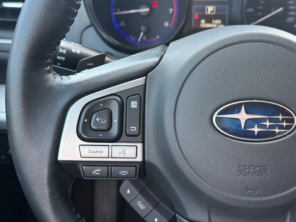 2015 Subaru Legacy Image 11
