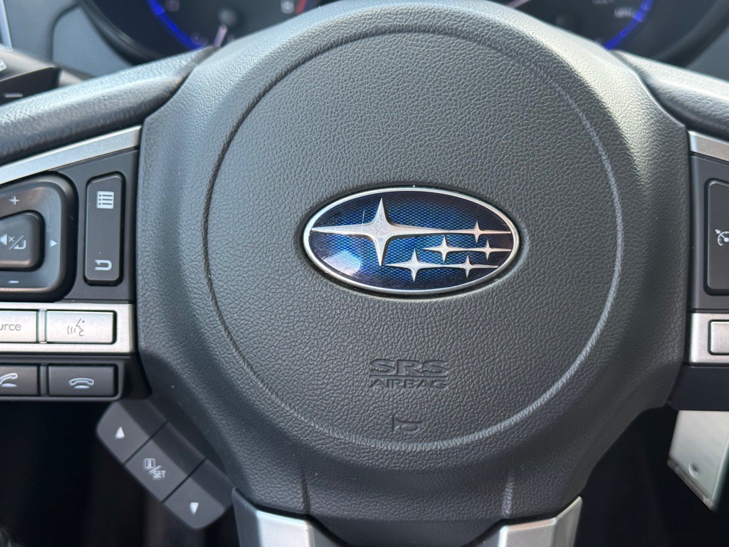 2015 Subaru Legacy Image 12
