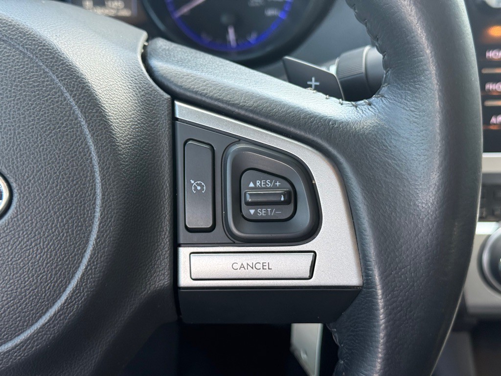2015 Subaru Legacy Image 13