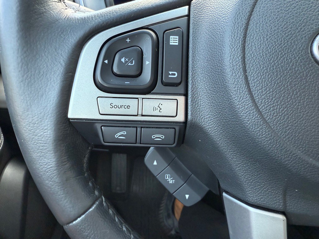 2015 Subaru Legacy Image 14