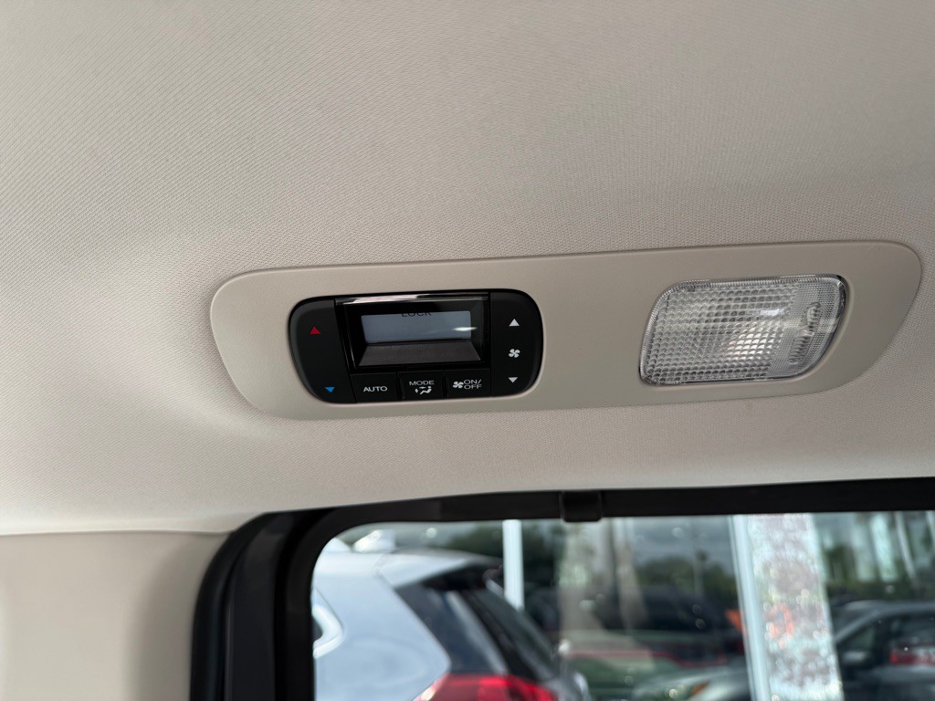 2025 Honda Odyssey Image 34