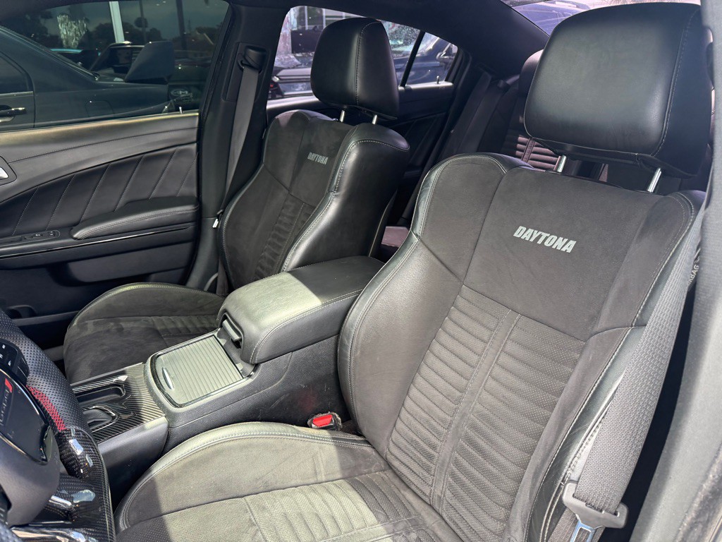 2019 Dodge Charger Image 28