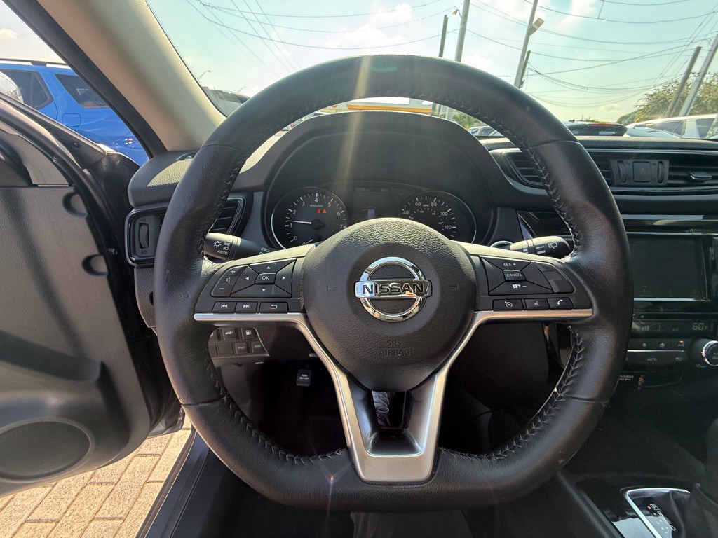 2020 Nissan Rogue Image 12
