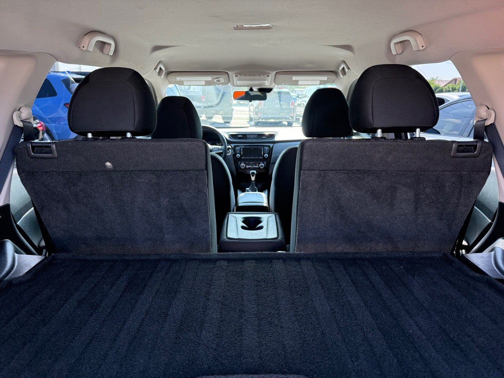 2020 Nissan Rogue Image 29