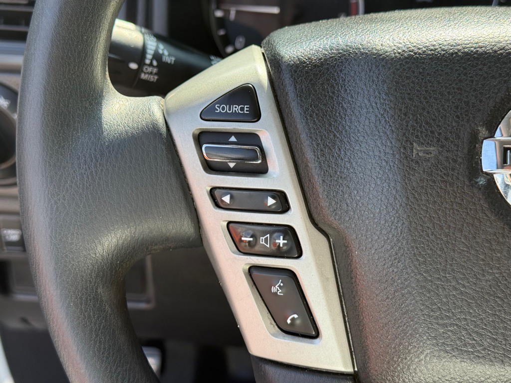 2021 Nissan Titan Image 16