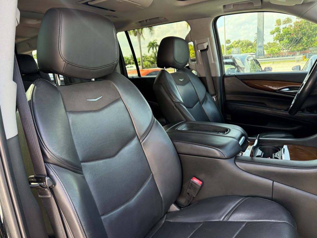 2020 Cadillac Escalade Image 29