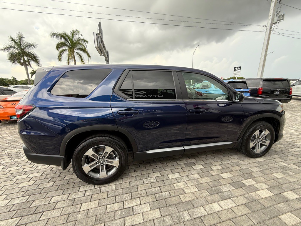 2025 Honda Pilot Image 9