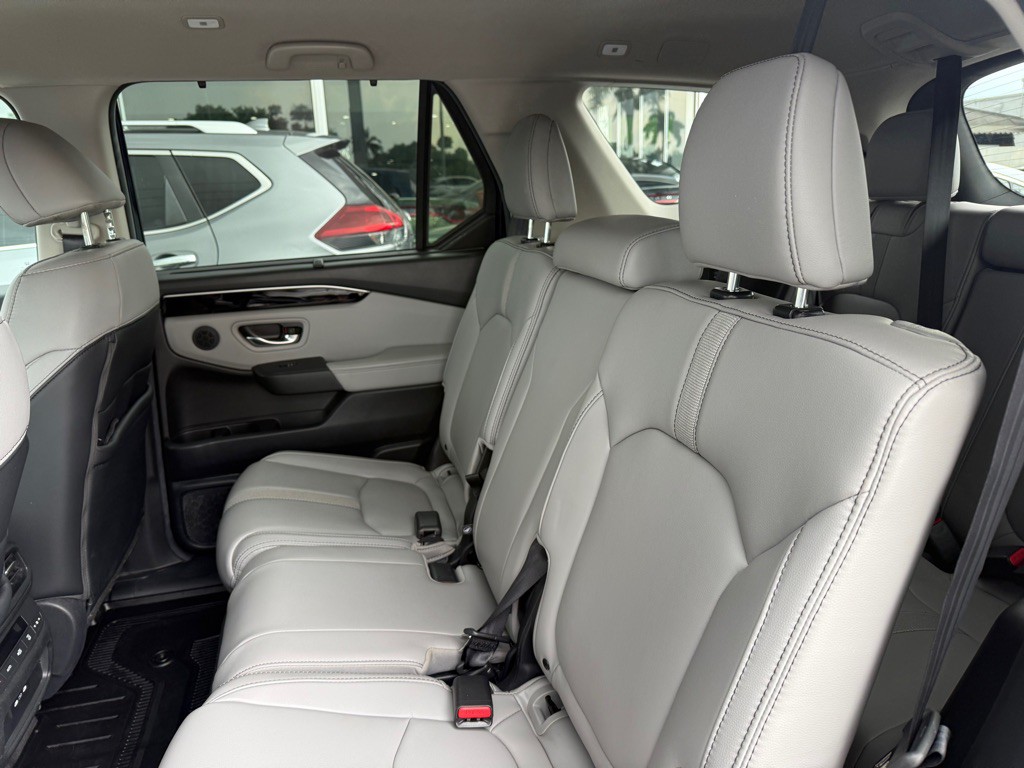 2025 Honda Pilot Image 31