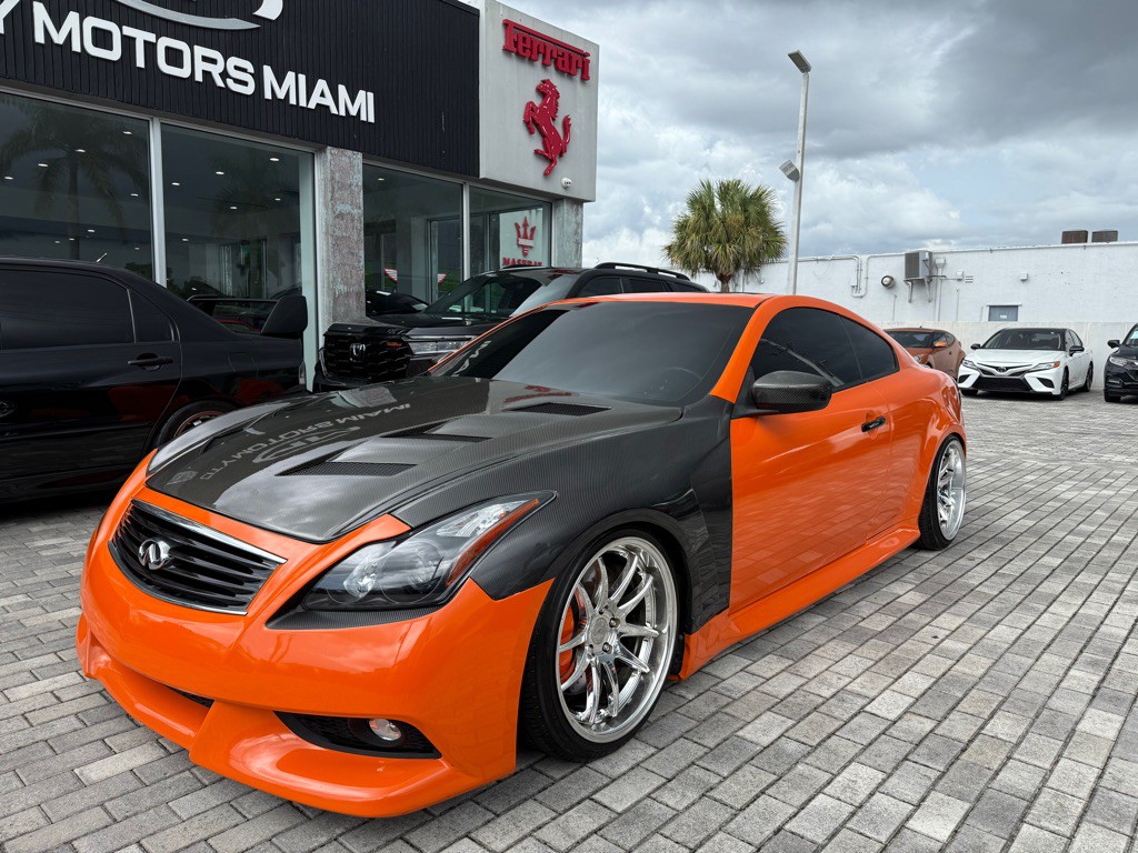 2012 INFINITI G37 Image 3