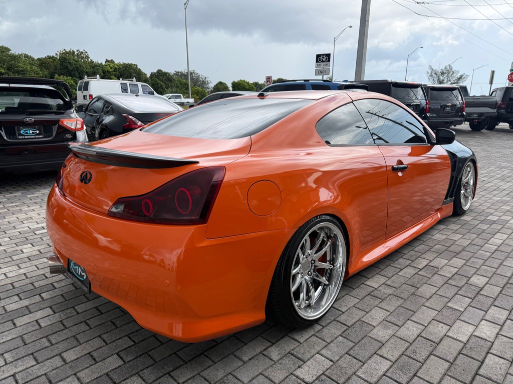 2012 INFINITI G37 Image 10