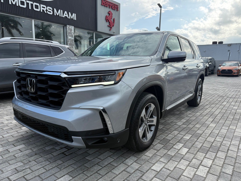 2025 Honda Pilot Image 2