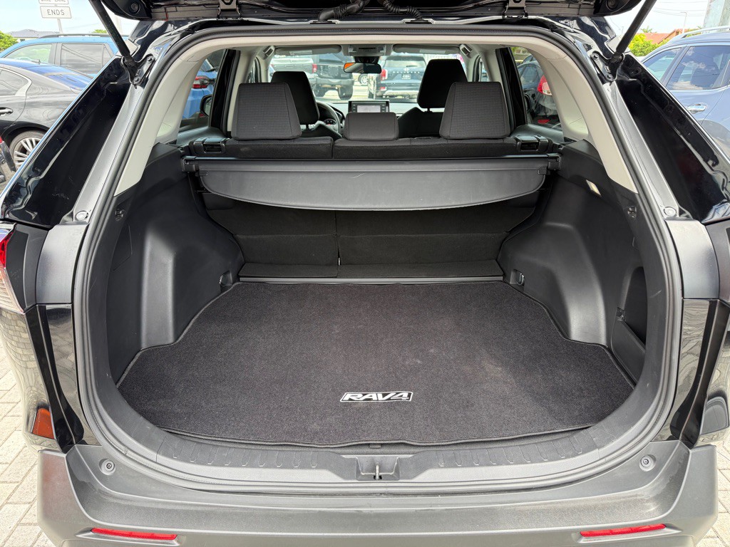 2022 Toyota Rav4 Image 7
