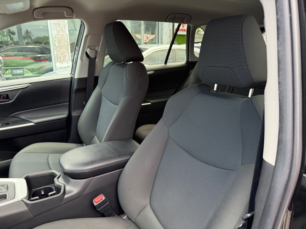 2022 Toyota Rav4 Image 24