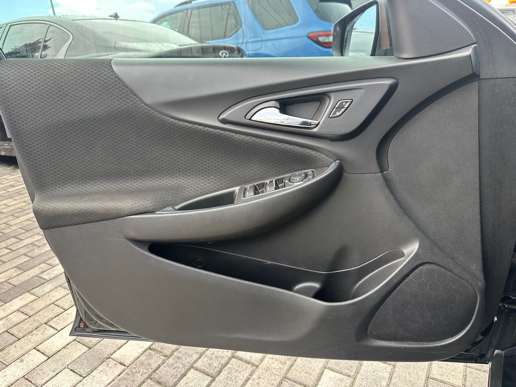 2020 Chevrolet Malibu Image 10