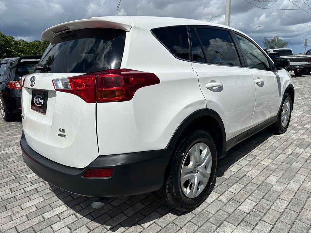 2013 Toyota Rav4 Image 8