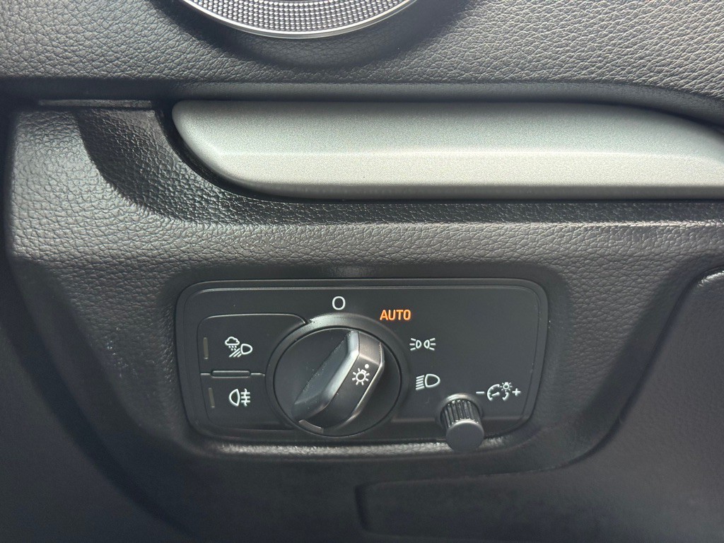 2018 Audi A3 Image 23