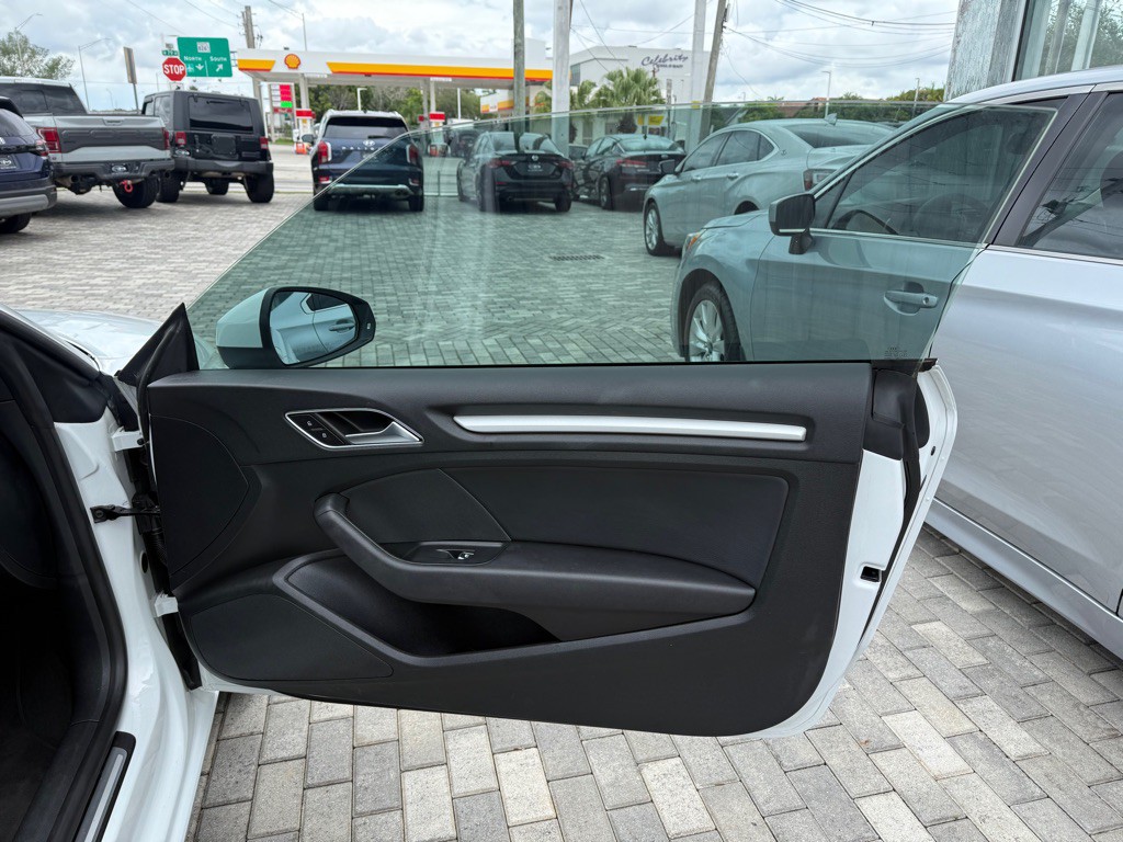 2018 Audi A3 Image 31
